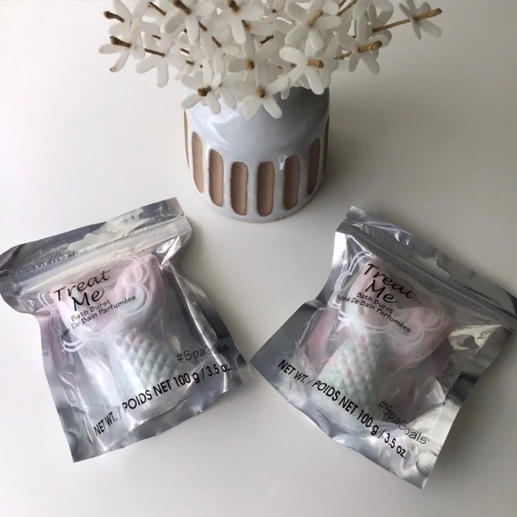Treat Me Other - Mermaid Tail Bath Bombs SET OF 2 Spa Bath Fizzy Shimmering Pastel Pair Relax NEW